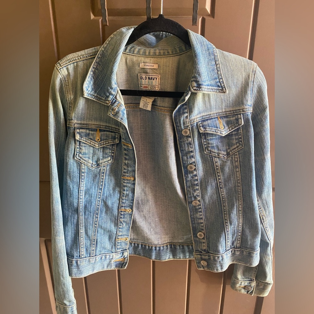 Old Navy Women's Classic Blue Jean Jacket